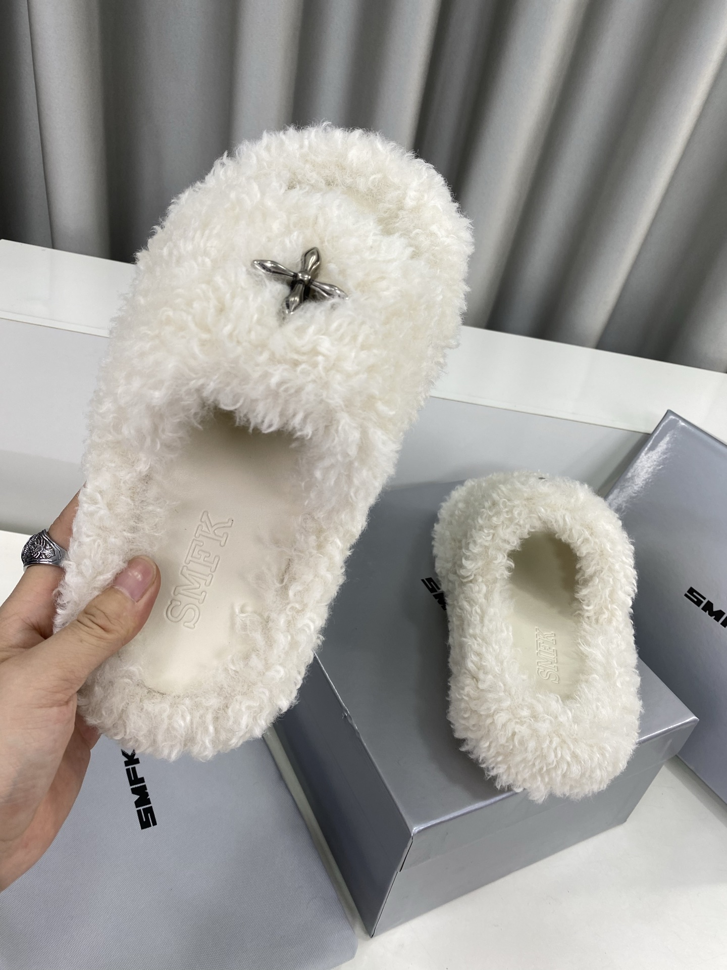 Women's high heels